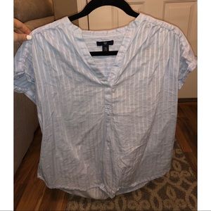Gap V Neck Top